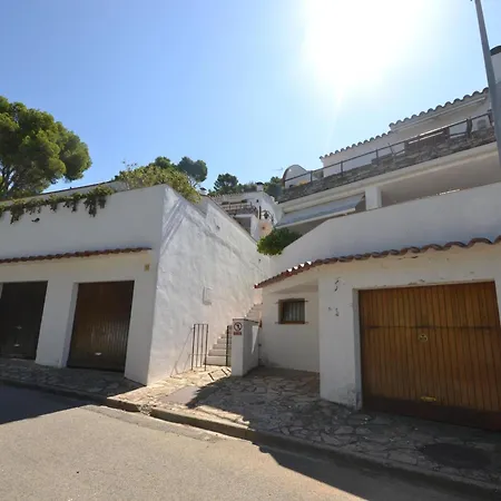 Acogedor Con Piscina Comunitaria, Cerca De La Playa De Sa Tuna - Es-226-26 Apartment