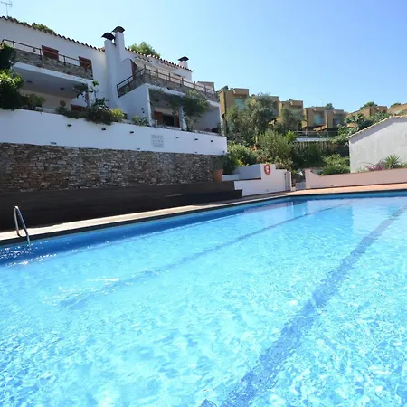 Acogedor Con Piscina Comunitaria, Cerca De La Playa De Sa Tuna - Es-226-26 Begur